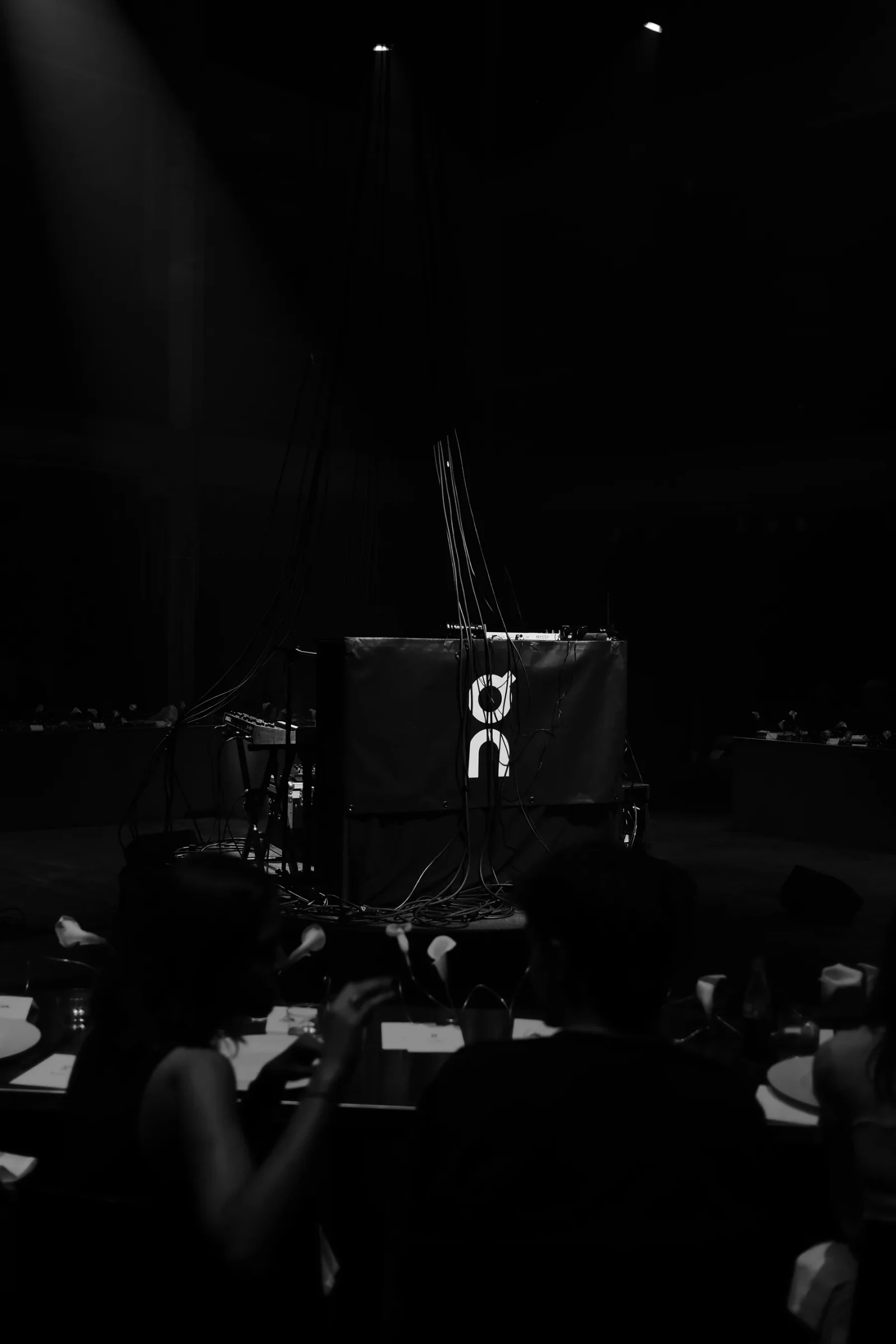 ANTE x ON still 6